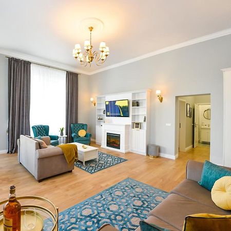 Victoria'S Old Town Deluxe Apartment (Adults Only) Timisoara Exterior foto