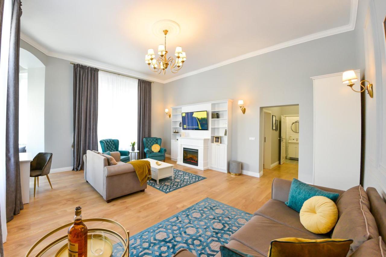 Victoria'S Old Town Deluxe Apartment (Adults Only) Timisoara Exterior foto