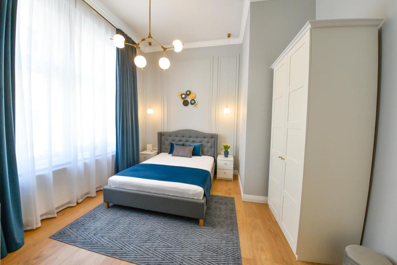 Victoria'S Old Town Deluxe Apartment (Adults Only) Timisoara Exterior foto