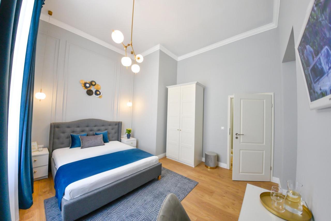 Victoria'S Old Town Deluxe Apartment (Adults Only) Timisoara Exterior foto