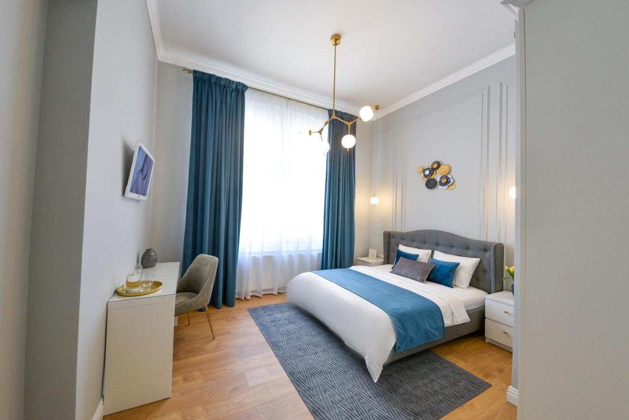 Victoria'S Old Town Deluxe Apartment (Adults Only) Timisoara Exterior foto